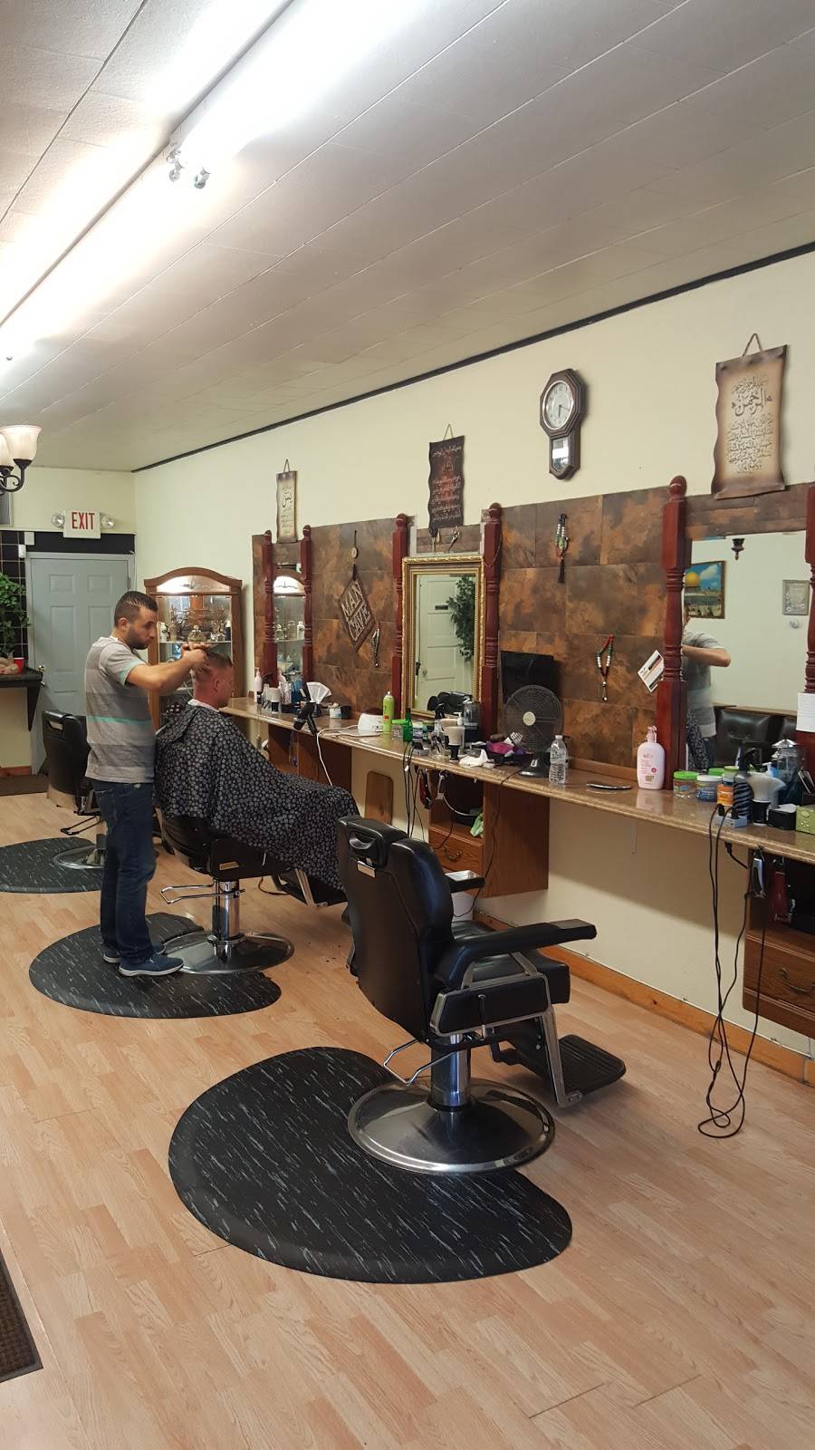 Abu Shanab Barber Shop | 2512 Central Ave NE, Minneapolis, MN 55418, USA | Phone: (612) 479-5162