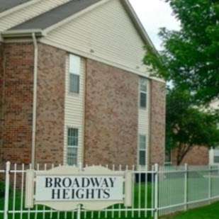Broadway Heights | 1666, 1927 N Broadway St, Indianapolis, IN 46202, USA | Phone: (317) 631-2922