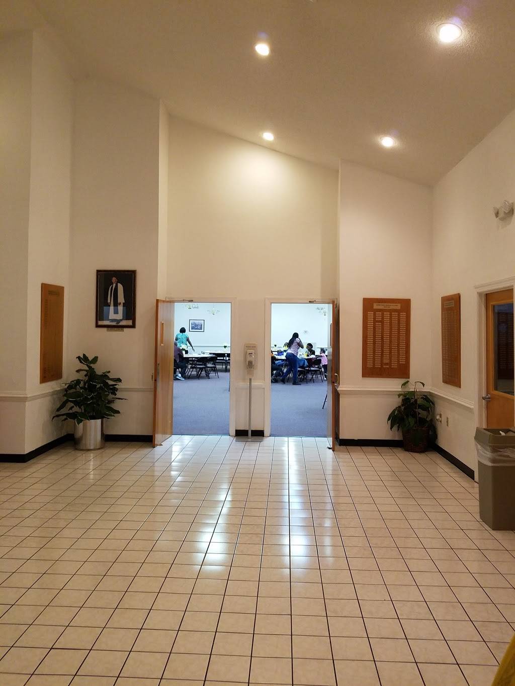 New Hope Christian Comm Center | 3241 Brest Ave, Norfolk, VA 23509, USA | Phone: (757) 855-3637