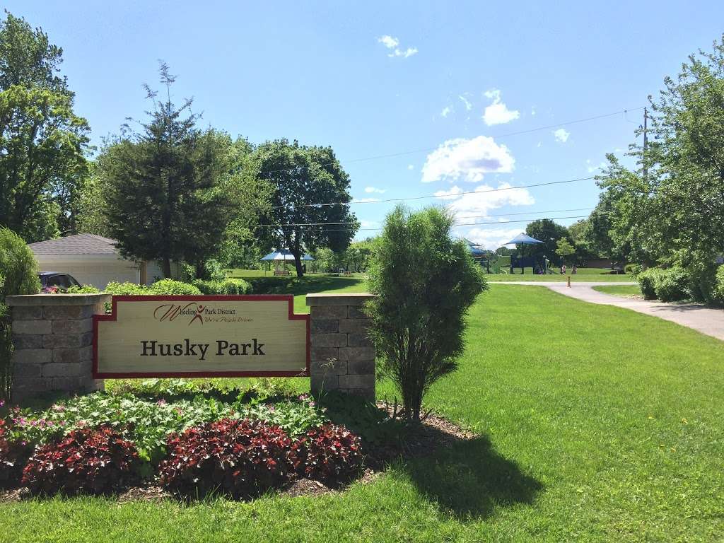 Husky Park | 1100 Lee St, Wheeling, IL 60090, USA | Phone: (847) 465-3333