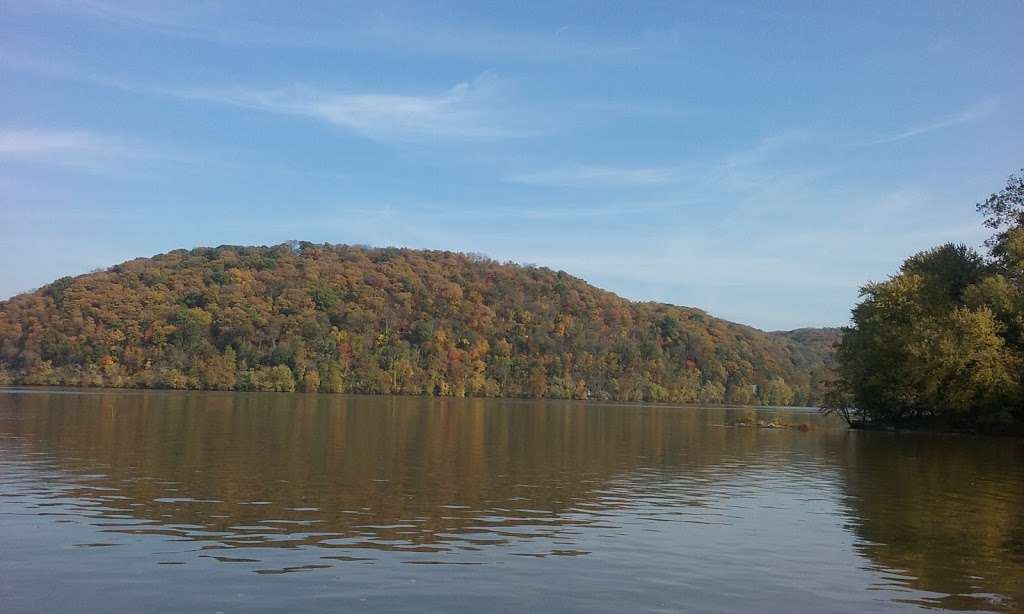 Otter Creek / Urey Overlook Nature Preserve | 39°5222. 76°2259., 3 S 8th St, Columbia, PA 17512, USA