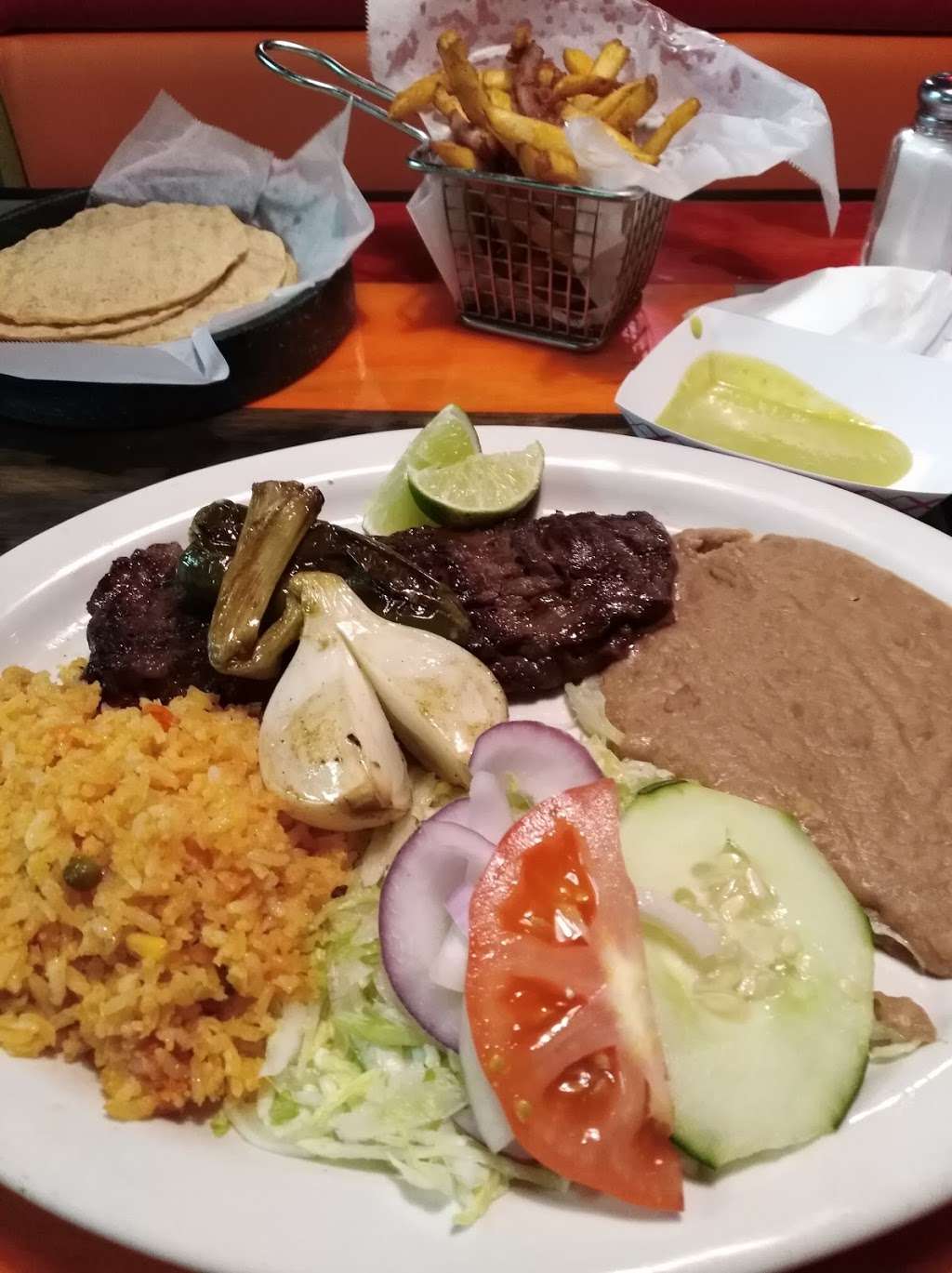 La Fogata Taquería | 4434 Calumet Ave, Hammond, IN 46327, USA | Phone: (219) 803-0753