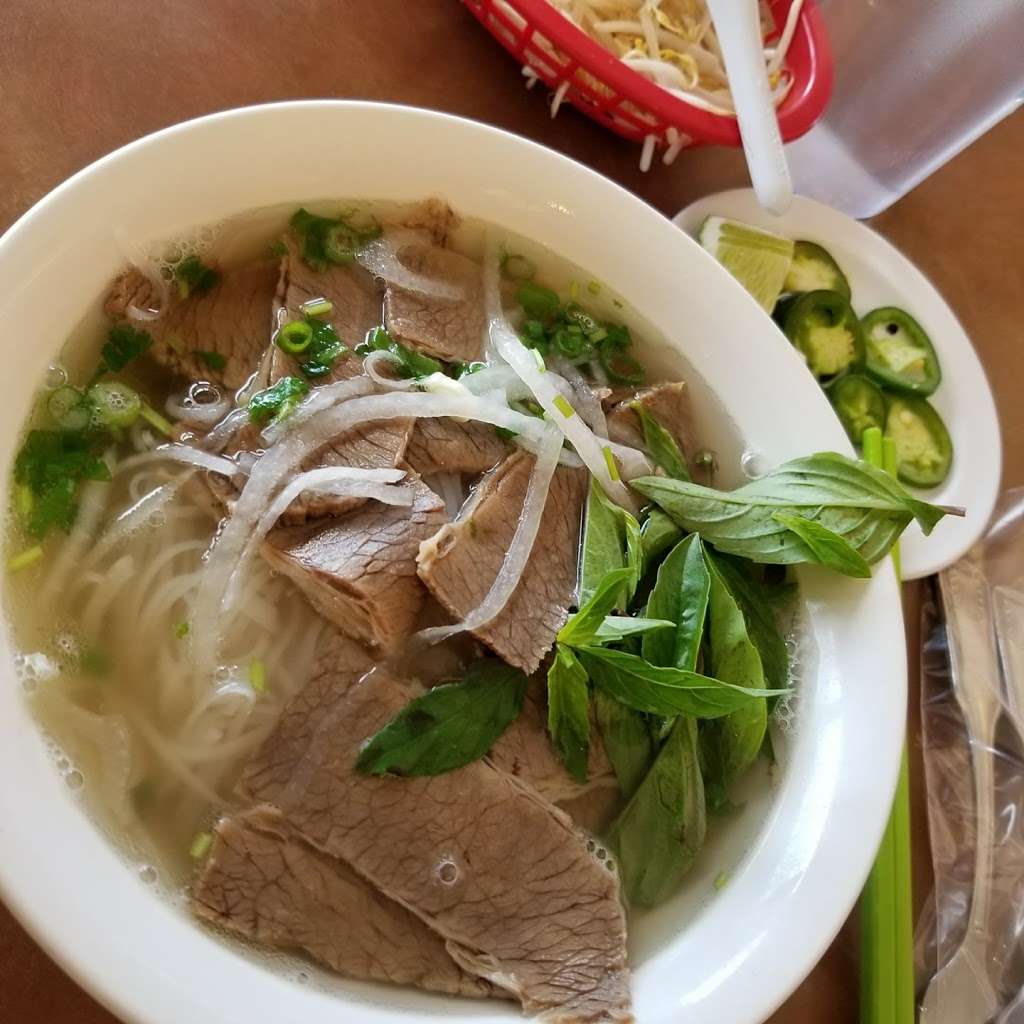 Pho One | 11148 Westheimer Rd, Houston, TX 77042, USA | Phone: (713) 917-0351