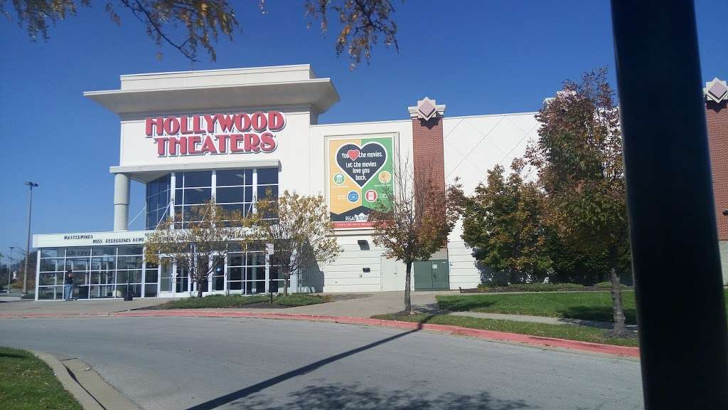 Regal Cinemas Hollywood 10 St. Joseph 1273, 5405 N Belt Hwy, St