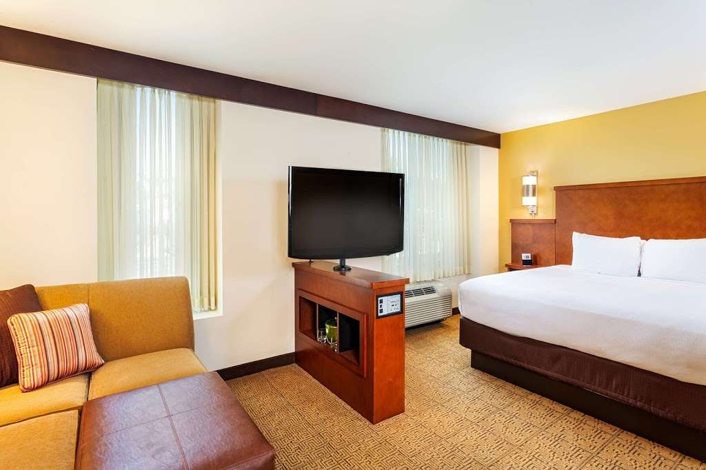 Hyatt Place San Diego/Vista-Carlsbad | 2645 S Melrose Dr, Vista, CA 92081 | Phone: (760) 814-8879