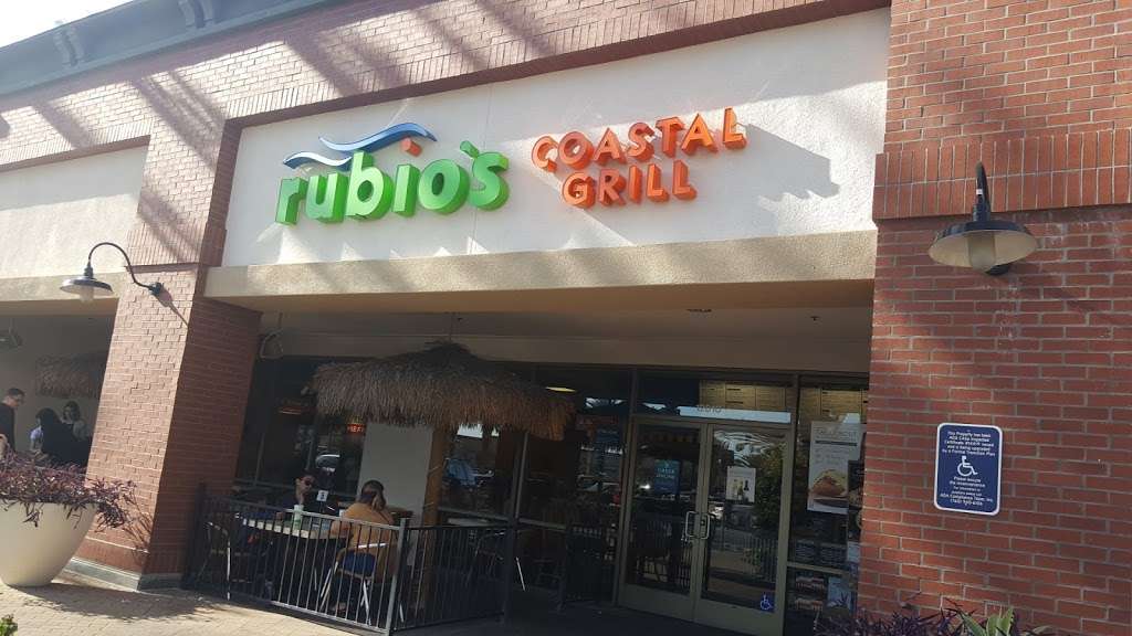 Rubios | 2661, 12010 Lakewood Blvd, Downey, CA 90242, USA | Phone: (562) 401-1027