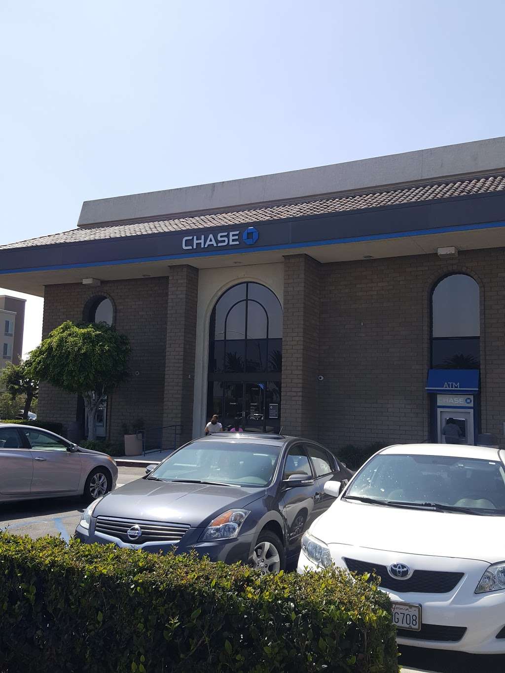 Chase Bank | 7830 Edinger Ave, Huntington Beach, CA 92647, USA | Phone: (714) 848-0014