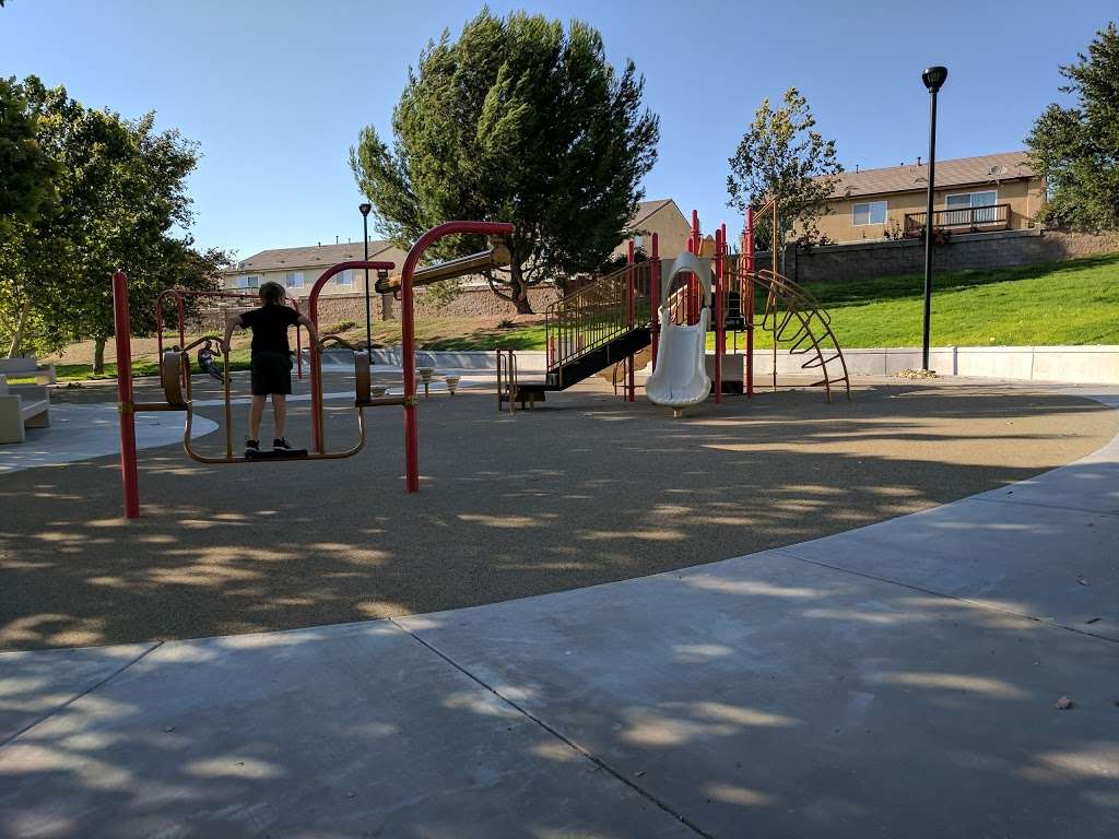 Limonite Meadows Park | Mira Loma, CA 91752