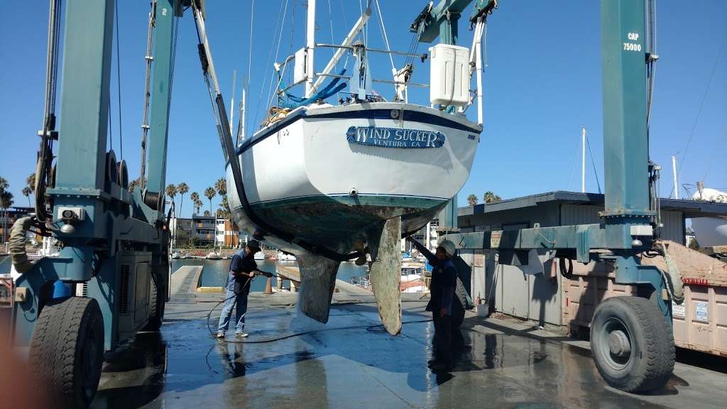 Anacapa Boatyard and Marine Services | 3203 S Victoria Ave, Oxnard, CA 93035, USA | Phone: (805) 985-1818