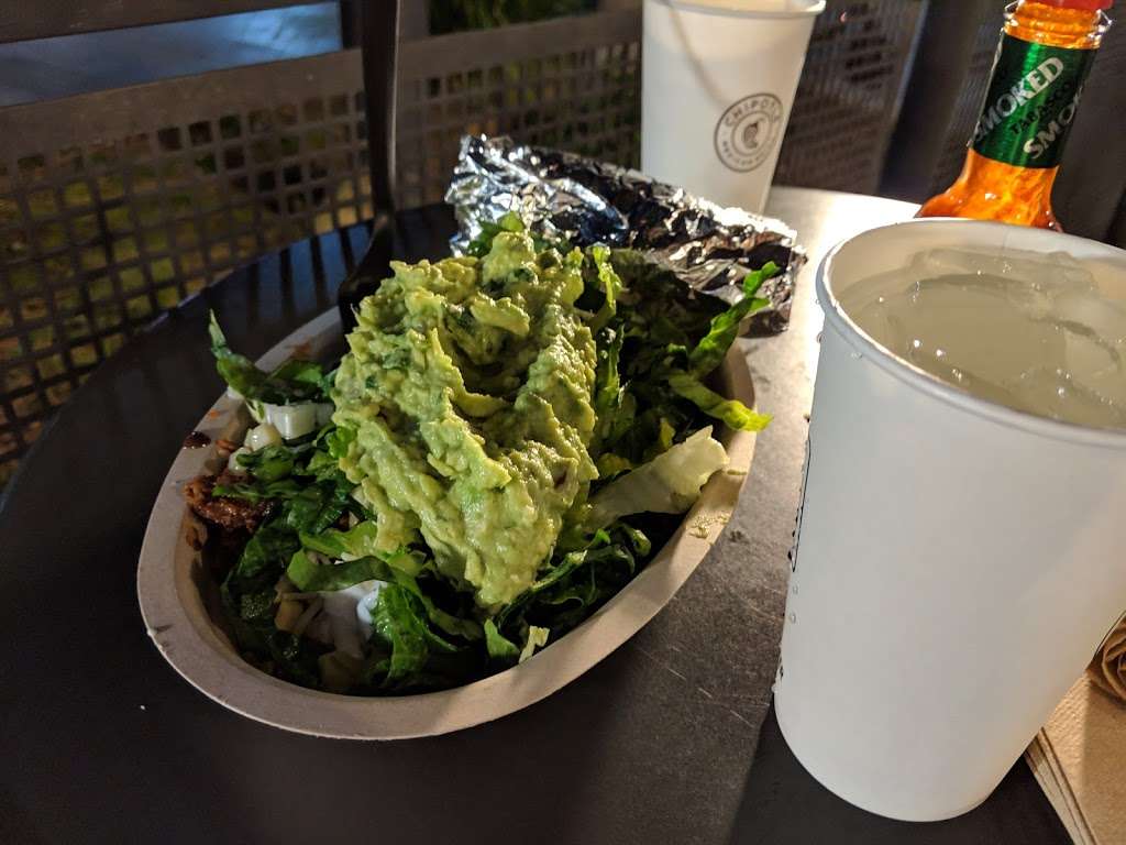 Chipotle Mexican Grill | 9512 Culver Blvd, Culver City, CA 90232, USA | Phone: (310) 841-0561