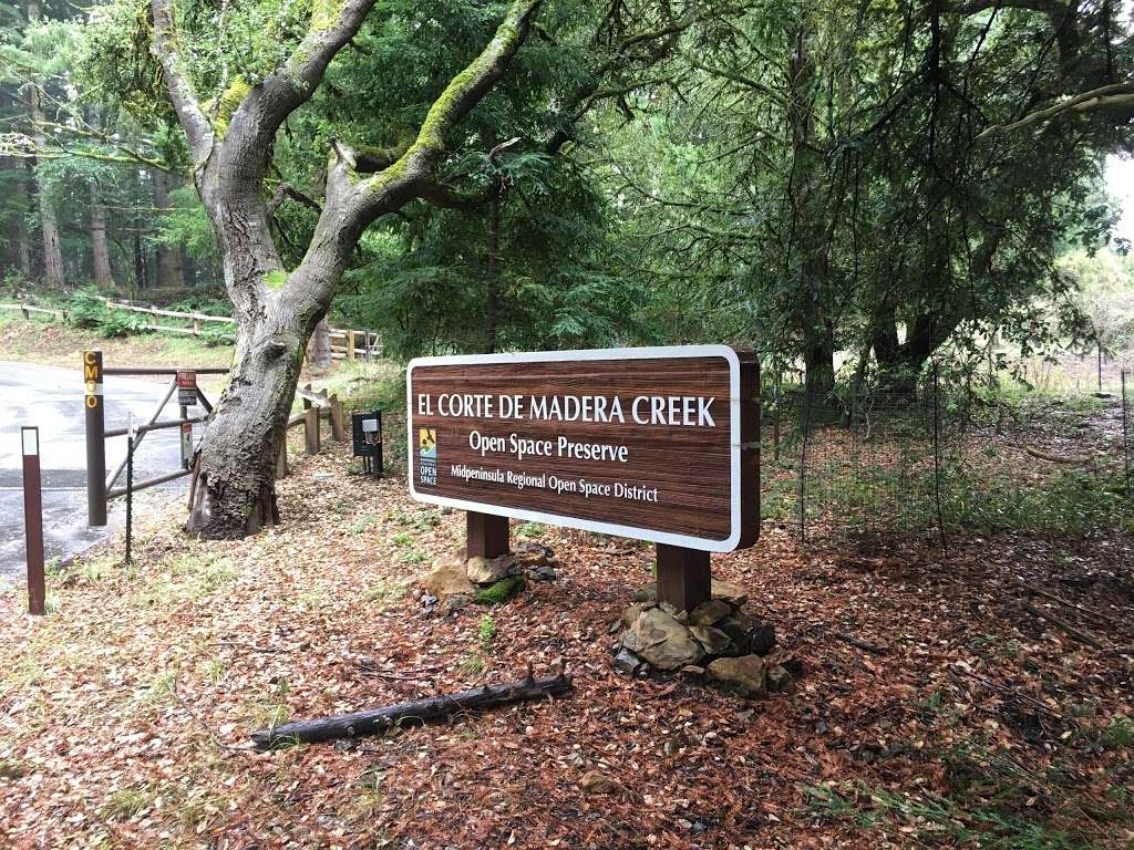 El Corte de Madera Creek Open Space Preserve parking lot | 16040 CA-35, Redwood City, CA 94062, USA