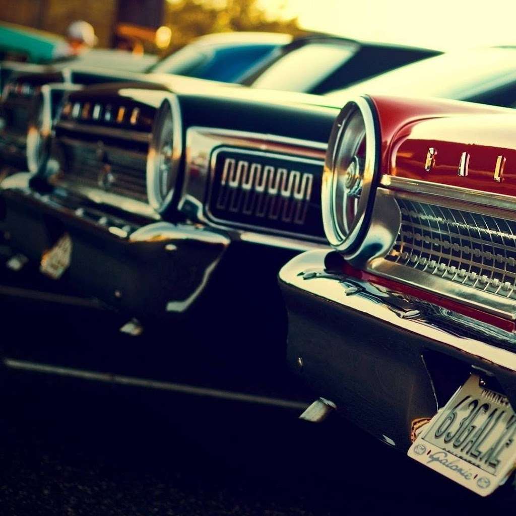 SANDOVAL AUTO SALES 5301 S Shaver St, Houston, TX 77034, USA