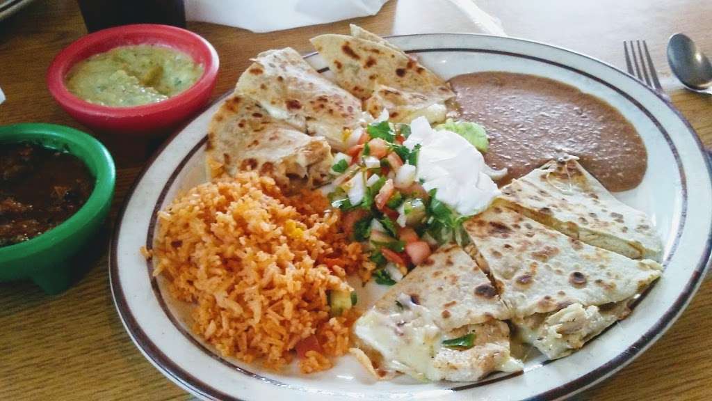 Ericks Mexican Restaurant | 8734 N Hwy 6 Loop, Navasota, TX 77868, USA | Phone: (936) 825-2106
