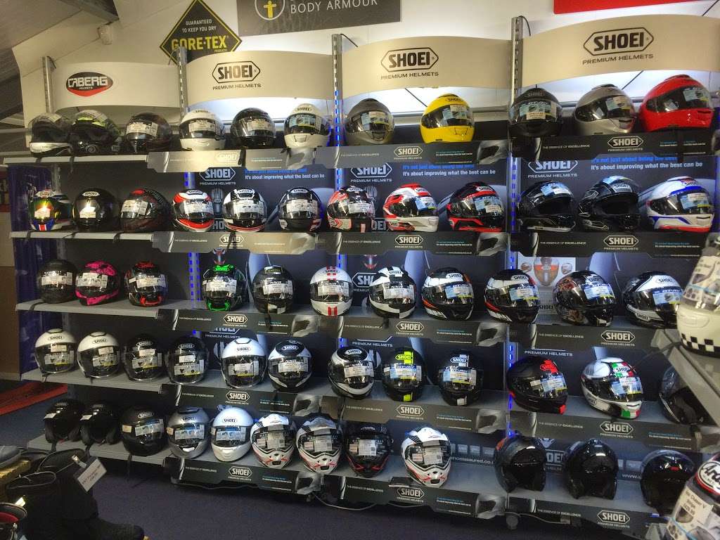 Helmet City Tatsfield | Waylands Farm, Approach Rd, Tatsfield TN16 2JT, UK | Phone: 01959 577911