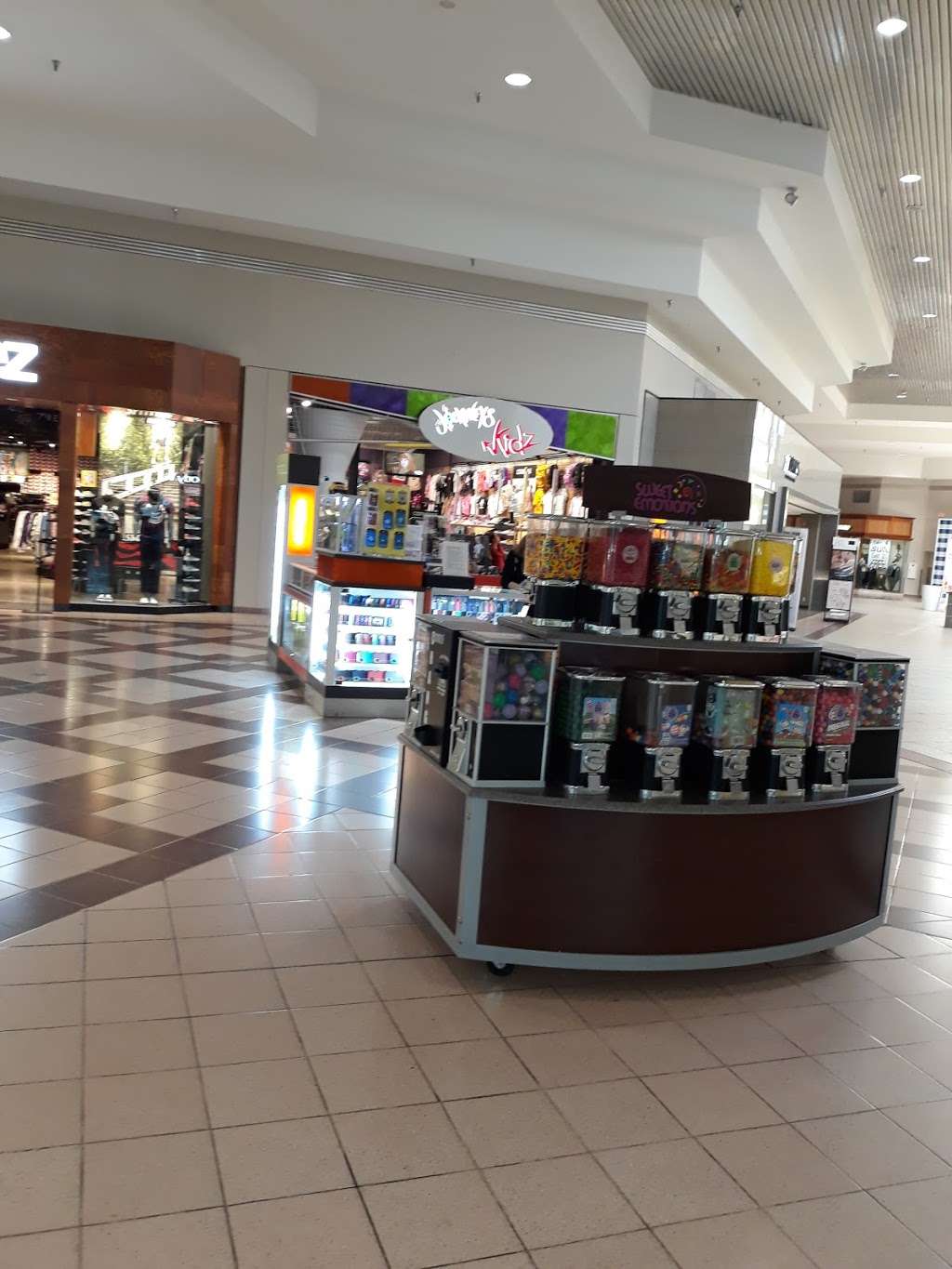 Lakeland Square Mall | 3800 US Hwy 98 N, Lakeland, FL 33809, USA | Phone: (863) 859-5414