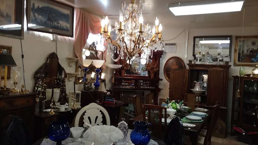 Antiques on 146 | 3603 TX-146, Bacliff, TX 77518, USA | Phone: (281) 532-6467