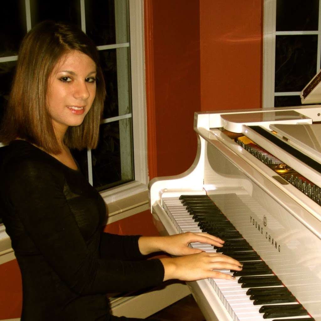 Music Lessons by Amanda Grace, LLC. | 11 Peppermill Ct, Commack, NY 11725, USA | Phone: (631) 662-1005