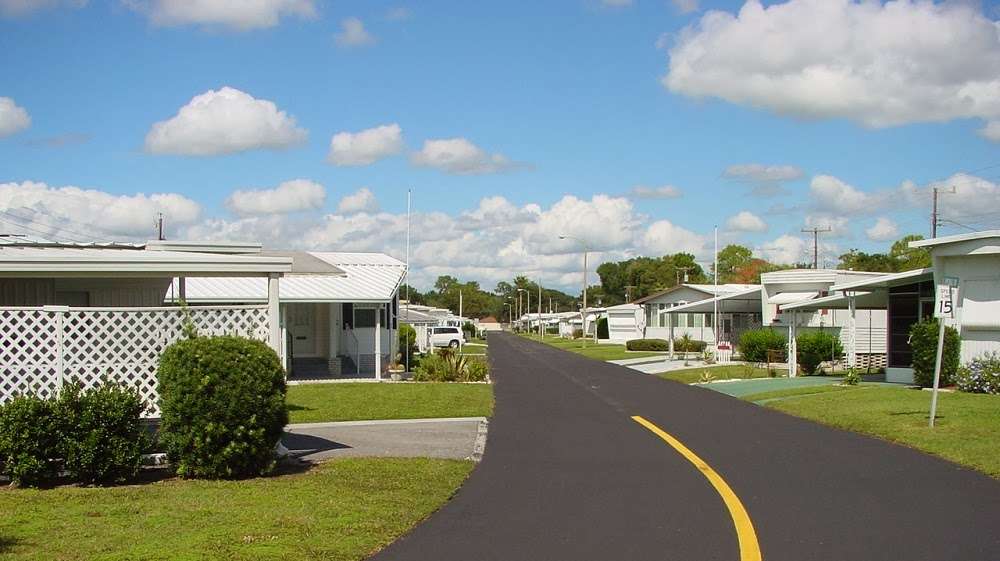 Imperial Manor Mobile Home Terrace | 1 W Imperial Dr, Lakeland, FL 33815, USA | Phone: (863) 683-2556