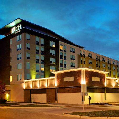 Aloft Leawood-Overland Park | 11620 Ash St, Leawood, KS 66211 | Phone: (913) 345-9430