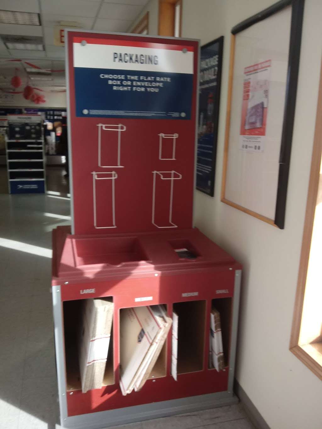 United States Postal Service | 206 Richardson St, Smithville, MO 64089, USA | Phone: (800) 275-8777