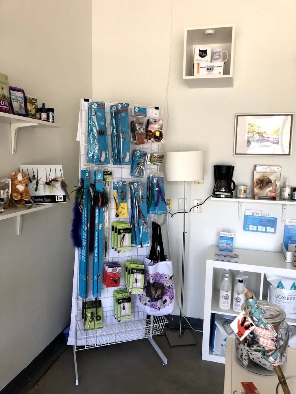 Just Cats Store | 7150 Leetsdale Dr Suite 402, Denver, CO 80224, USA | Phone: (720) 235-2724