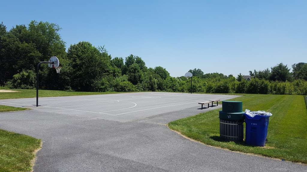 Warfields Pond Park Parking Lot | 34400 Shady Ln, Glenwood, MD 21738, USA | Phone: (410) 313-4700