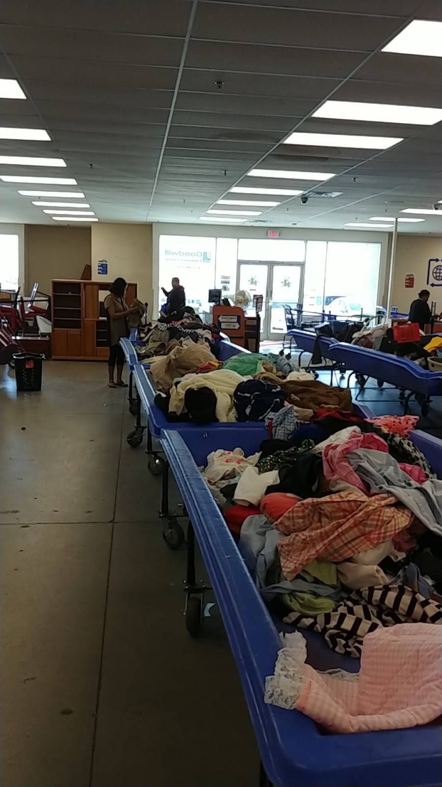 Goodwill Clearance Center and Donation Site | 7570 Dean Martin Dr #605, Las Vegas, NV 89139, USA | Phone: (702) 906-2205