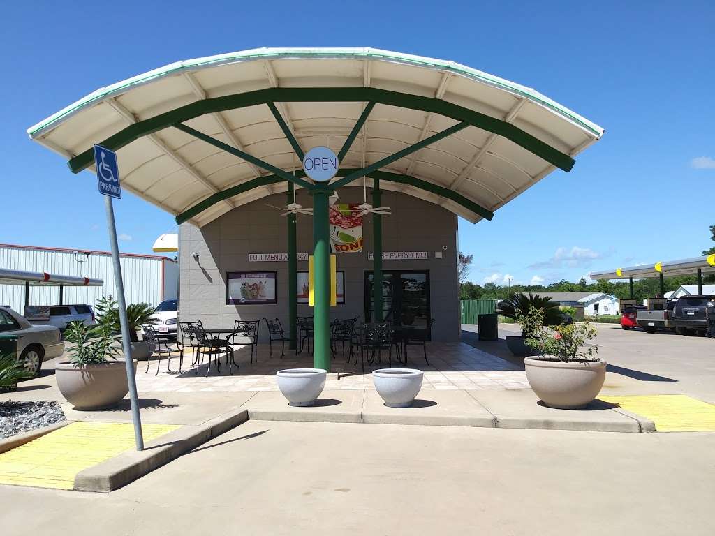 Sonic Drive-In | 730 S Columbia Dr, West Columbia, TX 77486, USA | Phone: (979) 345-5171