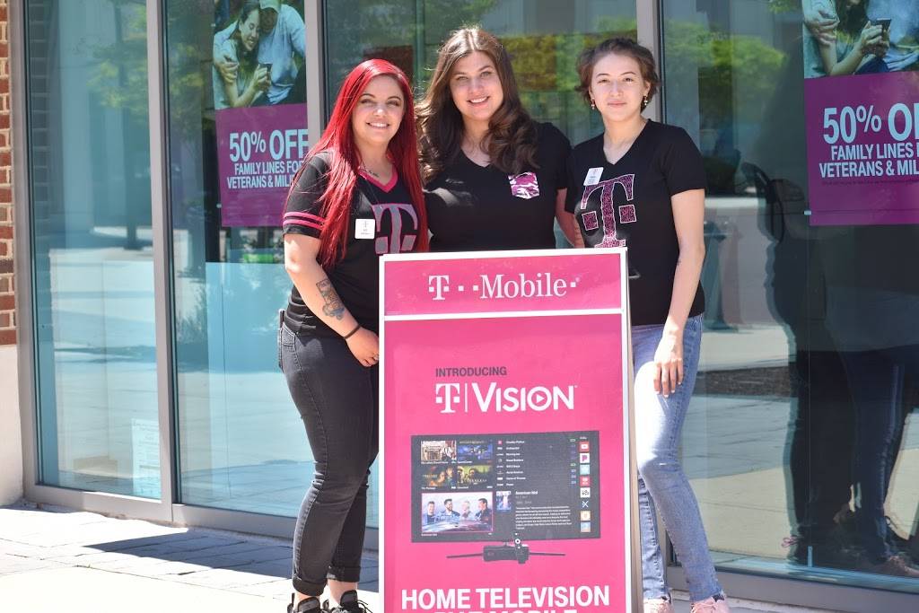 T-Mobile | 1 Echelon Mall #1300, Voorhees Township, NJ 08043, USA | Phone: (856) 772-0193