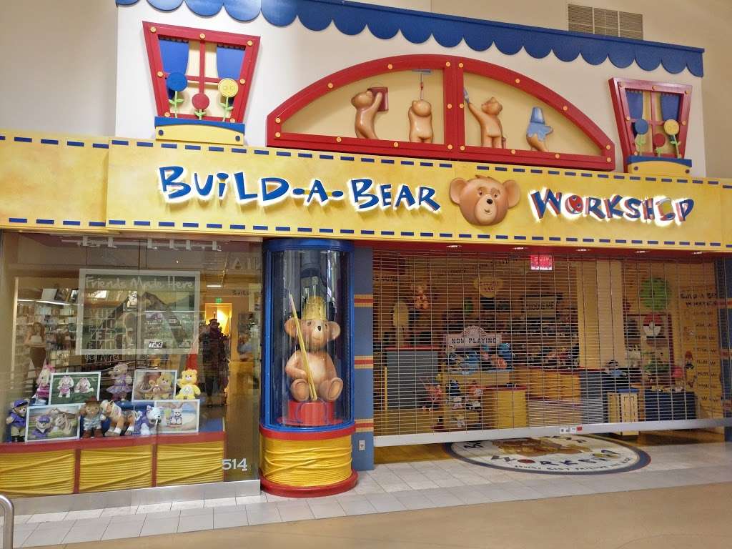 Build-A-Bear Workshop | 3000 Grapevine Mills Pkwy space 514, Grapevine, TX 76051, USA | Phone: (972) 966-5004