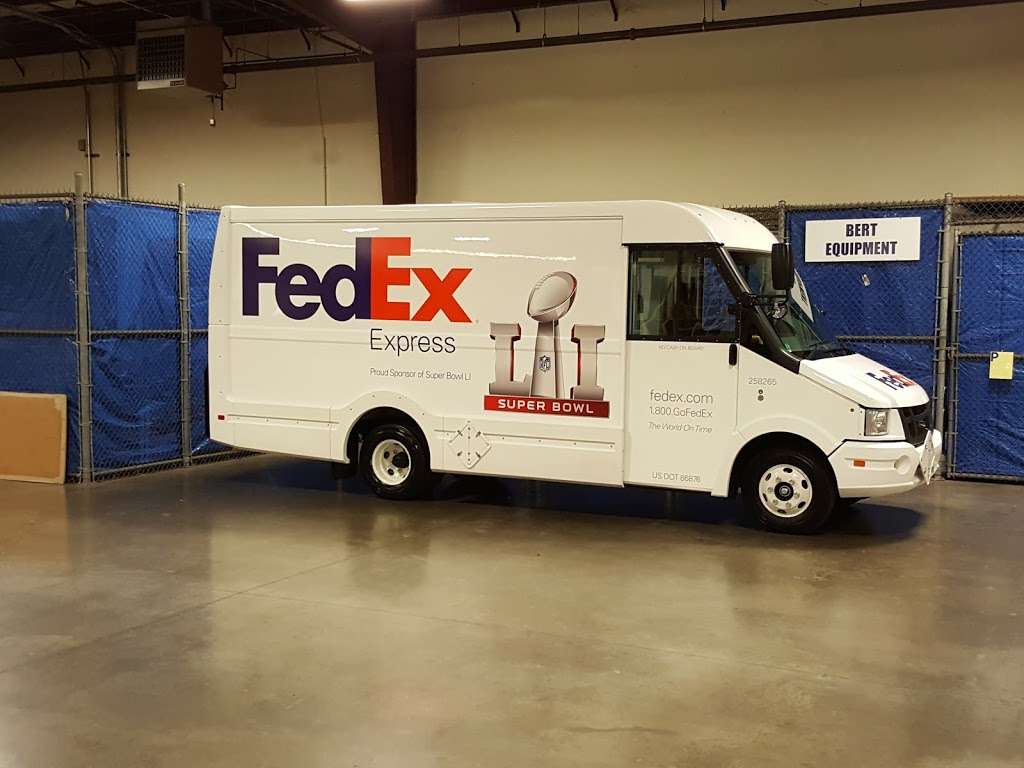 FedEx Ship Center | 2795 Holly Hall St, Houston, TX 77054, USA | Phone: (800) 463-3339