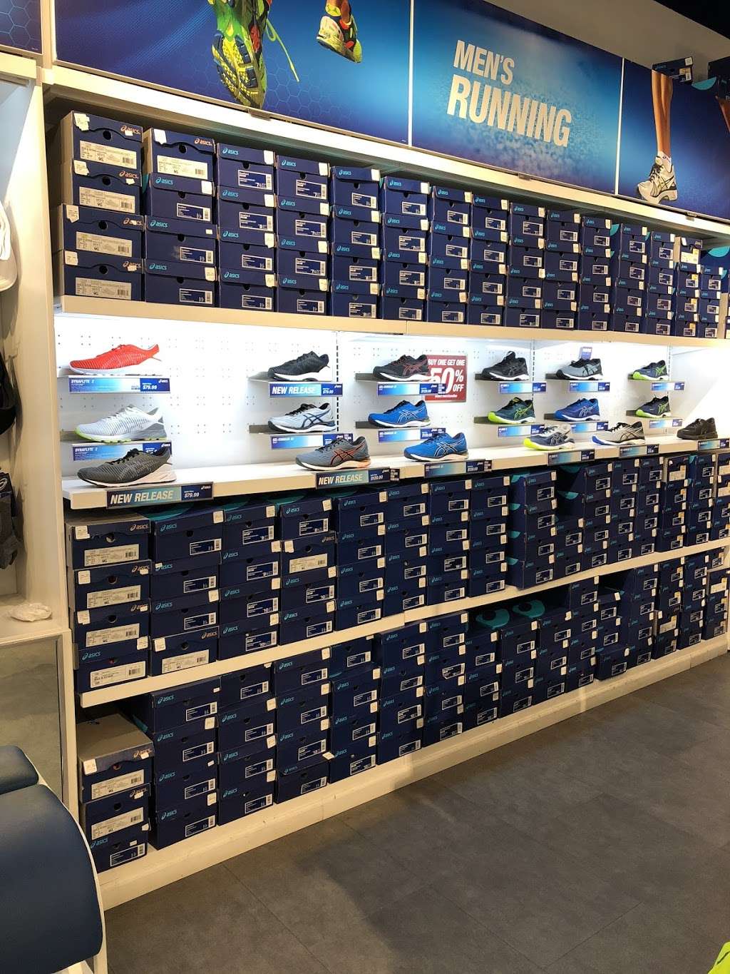 ASICS Outlet | 690 Ventura Blvd #130, Camarillo, CA 93010, USA | Phone: (805) 484-3024