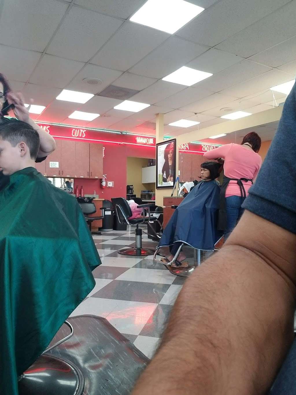 Haircut Place | 885 E H St B, Chula Vista, CA 91910, USA | Phone: (619) 656-9586