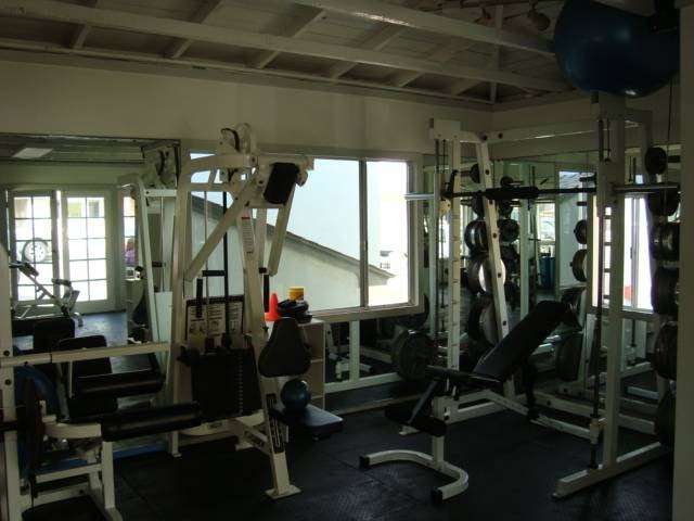 Ocean Fitness | 3413 Highland Ave, Manhattan Beach, CA 90266, USA | Phone: (310) 545-9952