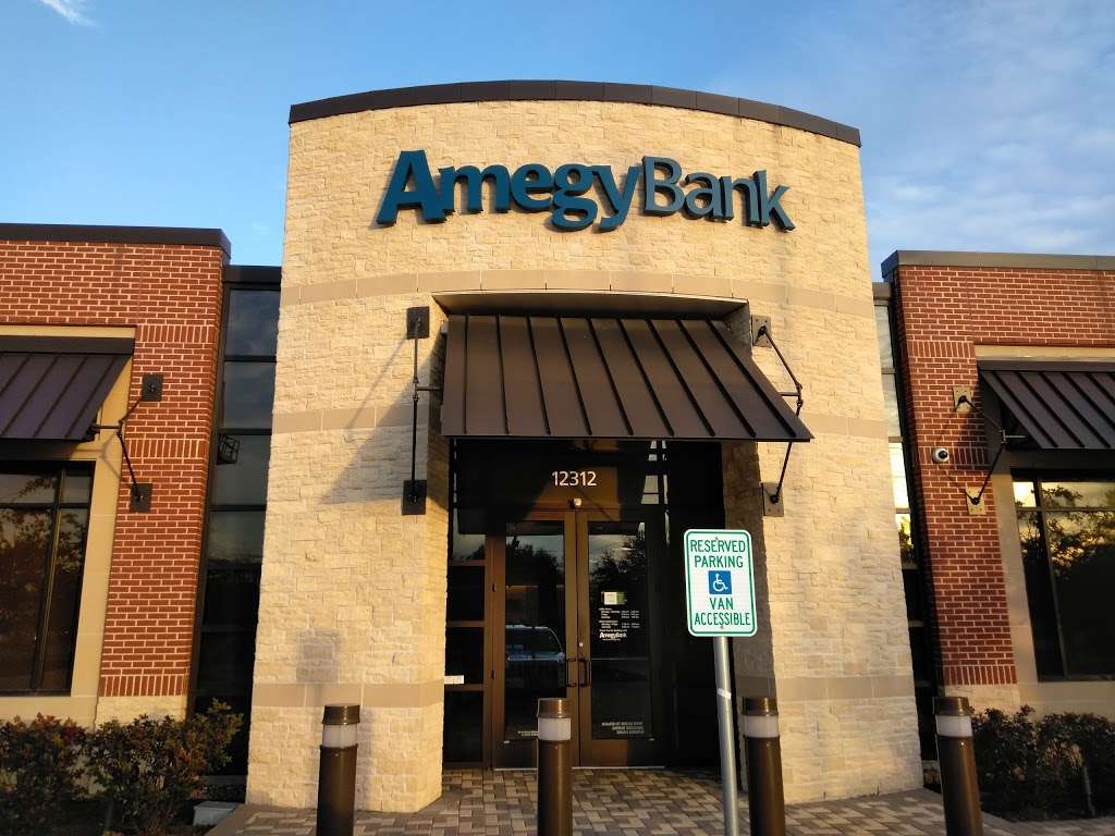 Amegy Bank | 12312 East Fwy, Houston, TX 77015, USA | Phone: (713) 232-5110