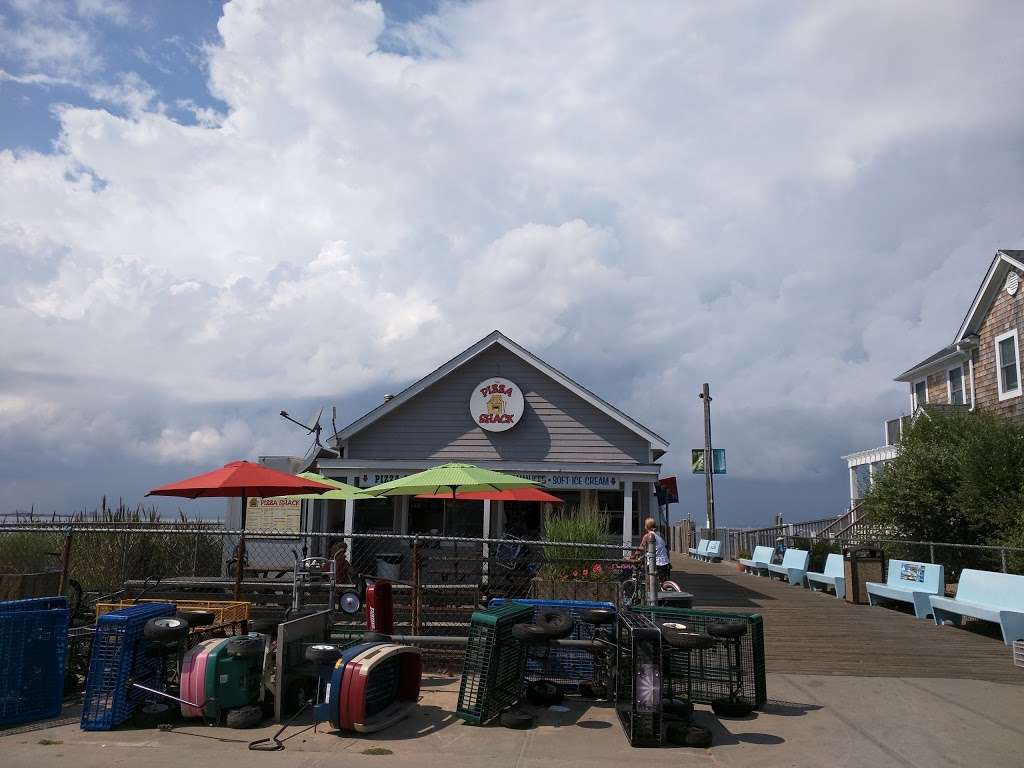 Pizza Shack of Kismet | 21 E Lighthouse Walk, Bay Shore, NY 11706, USA