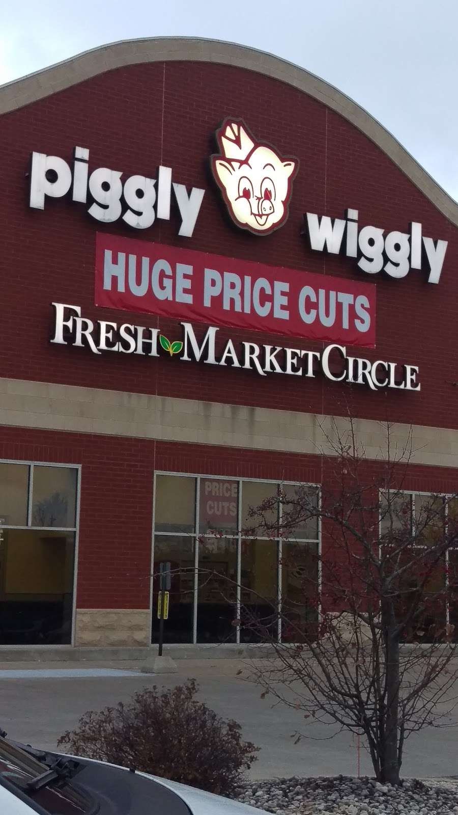Piggly Wiggly | 2801 14th Pl, Kenosha, WI 53140, USA | Phone: (262) 553-1370