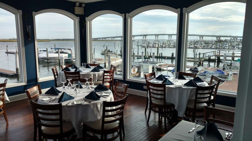 Tavern on the Bay Resort | 800 Bay Ave, Somers Point, NJ 08244, USA | Phone: (609) 926-3500