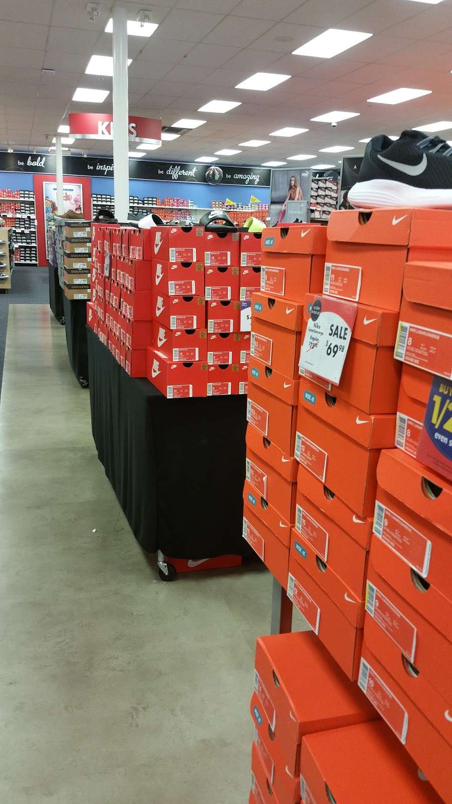 Shoe Carnival | 13244 Northwest Fwy, Houston, TX 77040, USA | Phone: (713) 934-8535