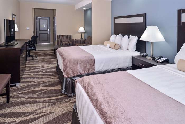 Best Western Plus Lake Jackson Inn & Suites | 702 TX-332 E, Lake Jackson, TX 77566, USA | Phone: (979) 529-2020