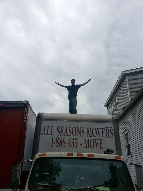 All Seasons Movers | 2400 W Fletcher St, Chicago, IL 60618, USA | Phone: (773) 338-1214