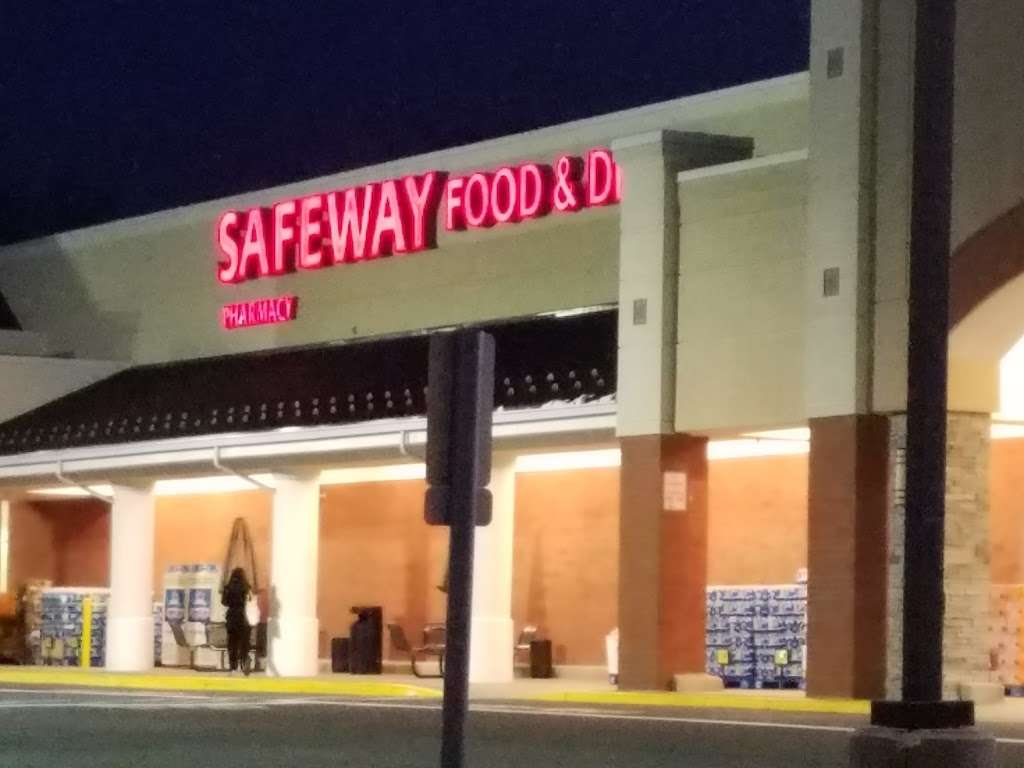 Safeway | 4215 Cheshire Station Plaza, Dale City, VA 22193 | Phone: (703) 590-5530