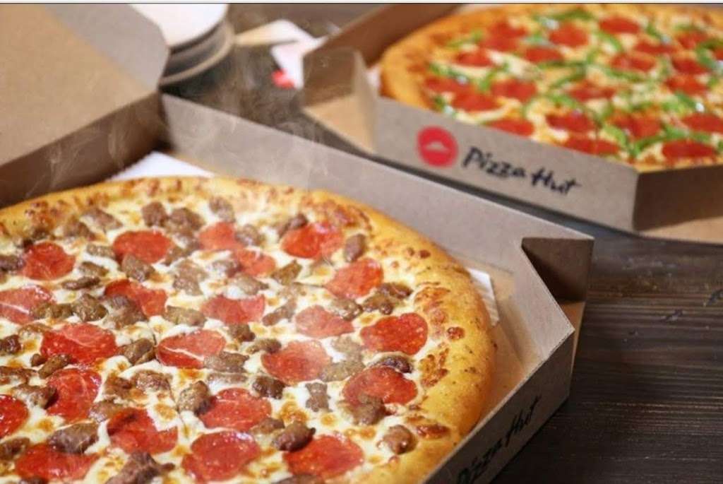 Pizza Hut | 1702 W Loop N Fwy 1720 A, Houston, TX 77008, USA | Phone: (346) 201-7676