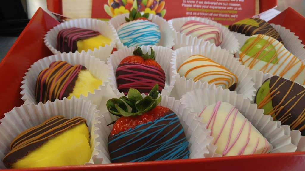 Edible Arrangements | 6010 Meadowridge Center Dr STE B, Elkridge, MD 21075 | Phone: (410) 799-1057