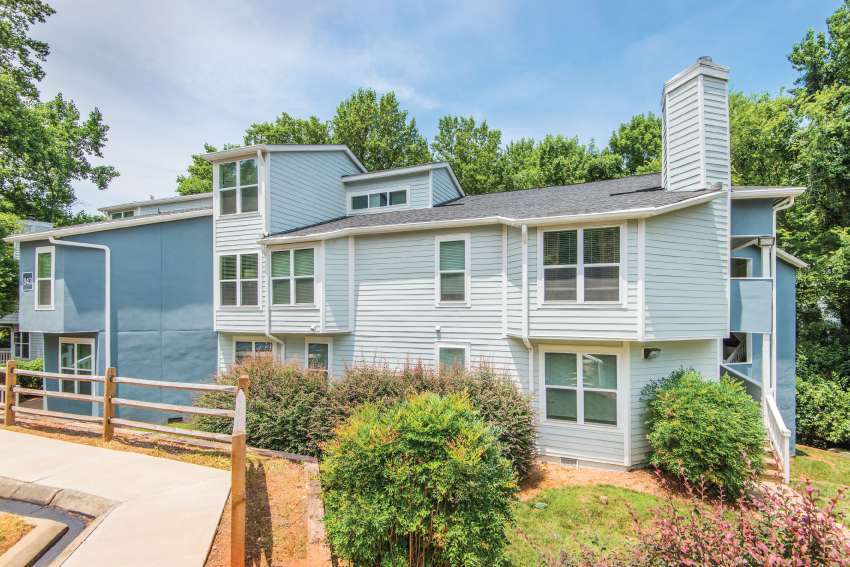 Arbor Village Apartments | 839 Scaleybark Rd, Charlotte, NC 28209 | Phone: (704) 527-8186