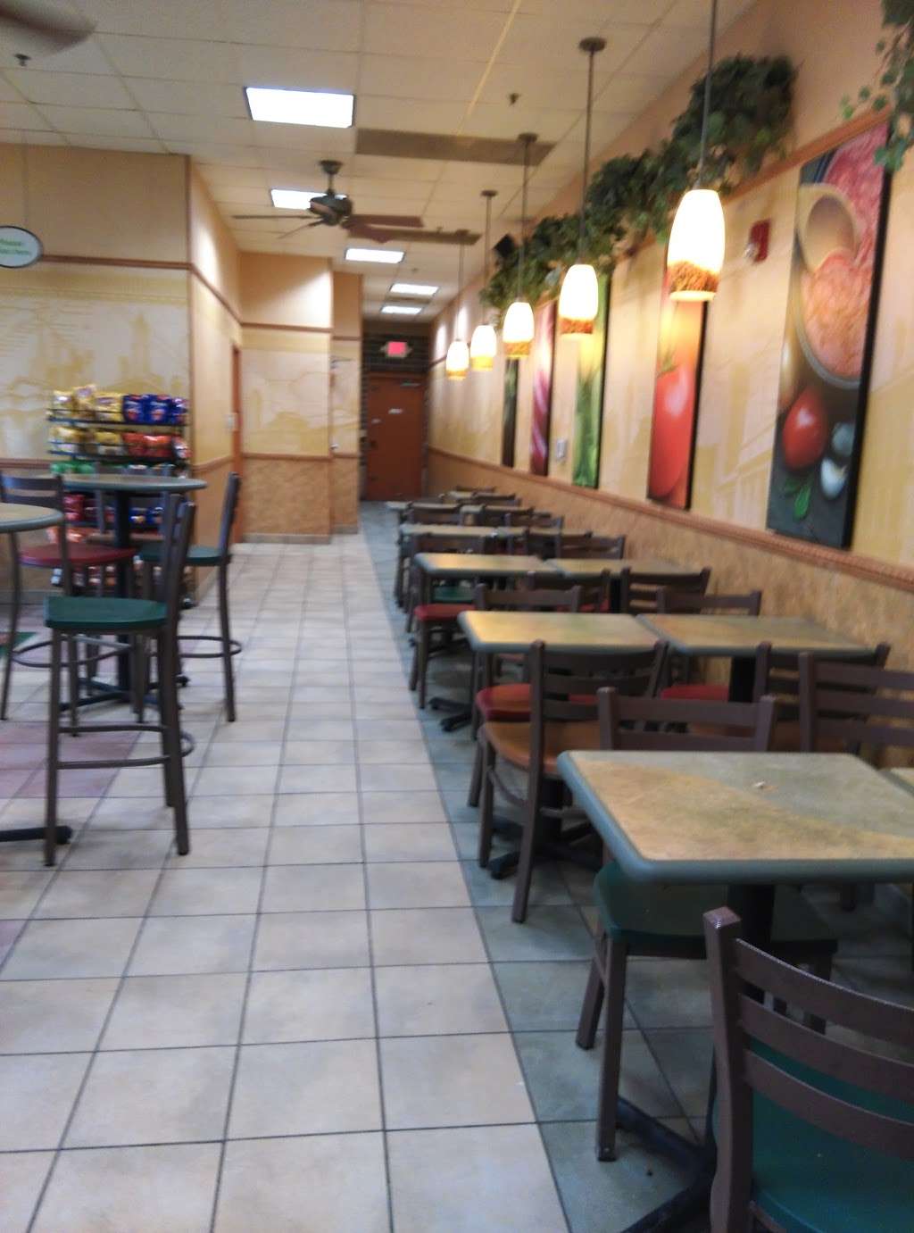 Subway | Crossing, 1741 Geneva St Suite 300, Delavan, WI 53115, USA | Phone: (262) 728-8862