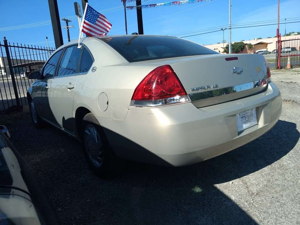 Car Finders | 1563 Bandera Rd, San Antonio, TX 78228, USA | Phone: (210) 927-9271