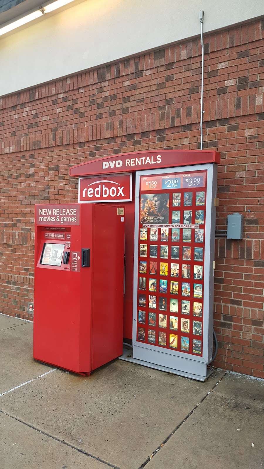 Redbox | 2147 Hamilton Ave, Hamilton Township, NJ 08619, USA | Phone: (866) 733-2693