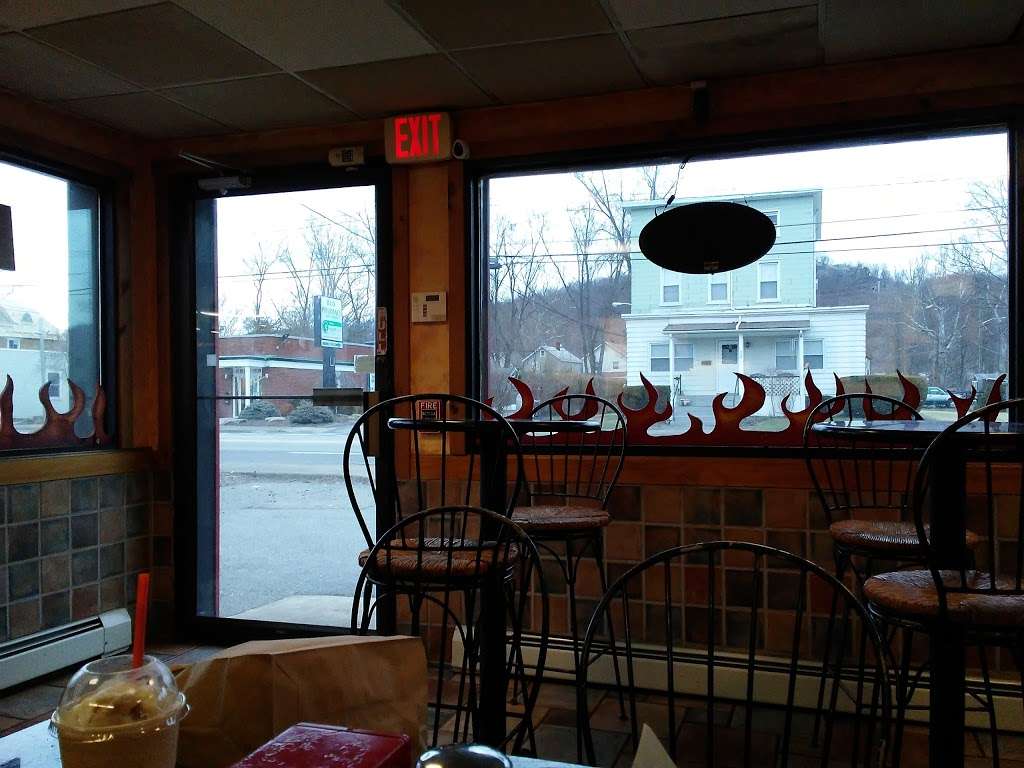 The Pizza Pit | 57 Orange Turnpike, Sloatsburg, NY 10974, USA | Phone: (845) 712-5420