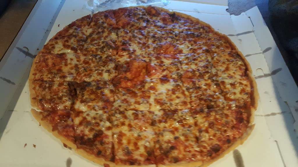 Ricos Pizza | 5404 W 25th Ave D, Gary, IN 46406 | Phone: (219) 845-6300